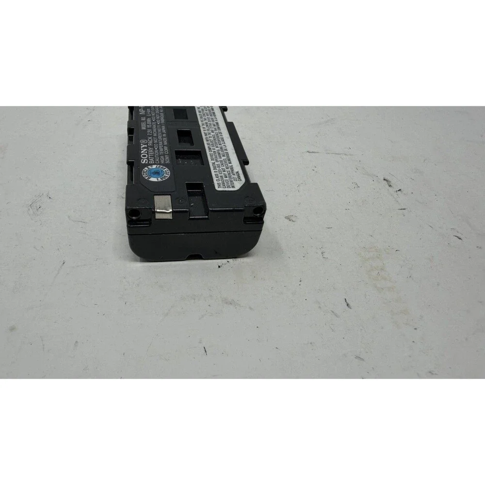 Genuine Sony L-Series Info-Lithium Battery 7.2v 2200mA - High Capacity (NP-F570)